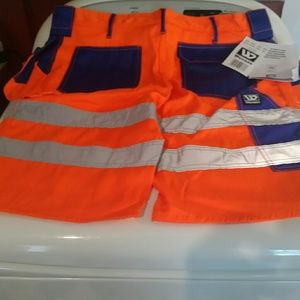 Wenaas high vis neon orange & blue work shorts 42